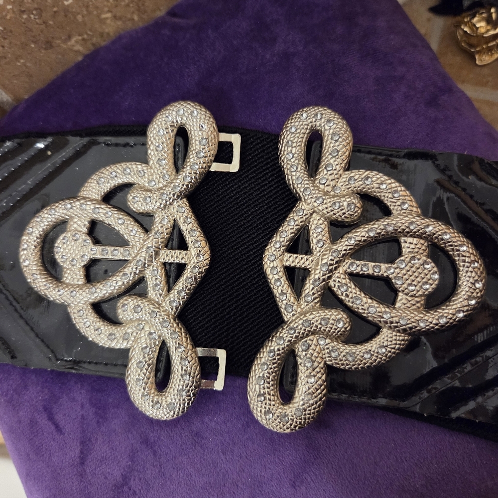 🖤 Stretchy Belt - Picture 4 of 5